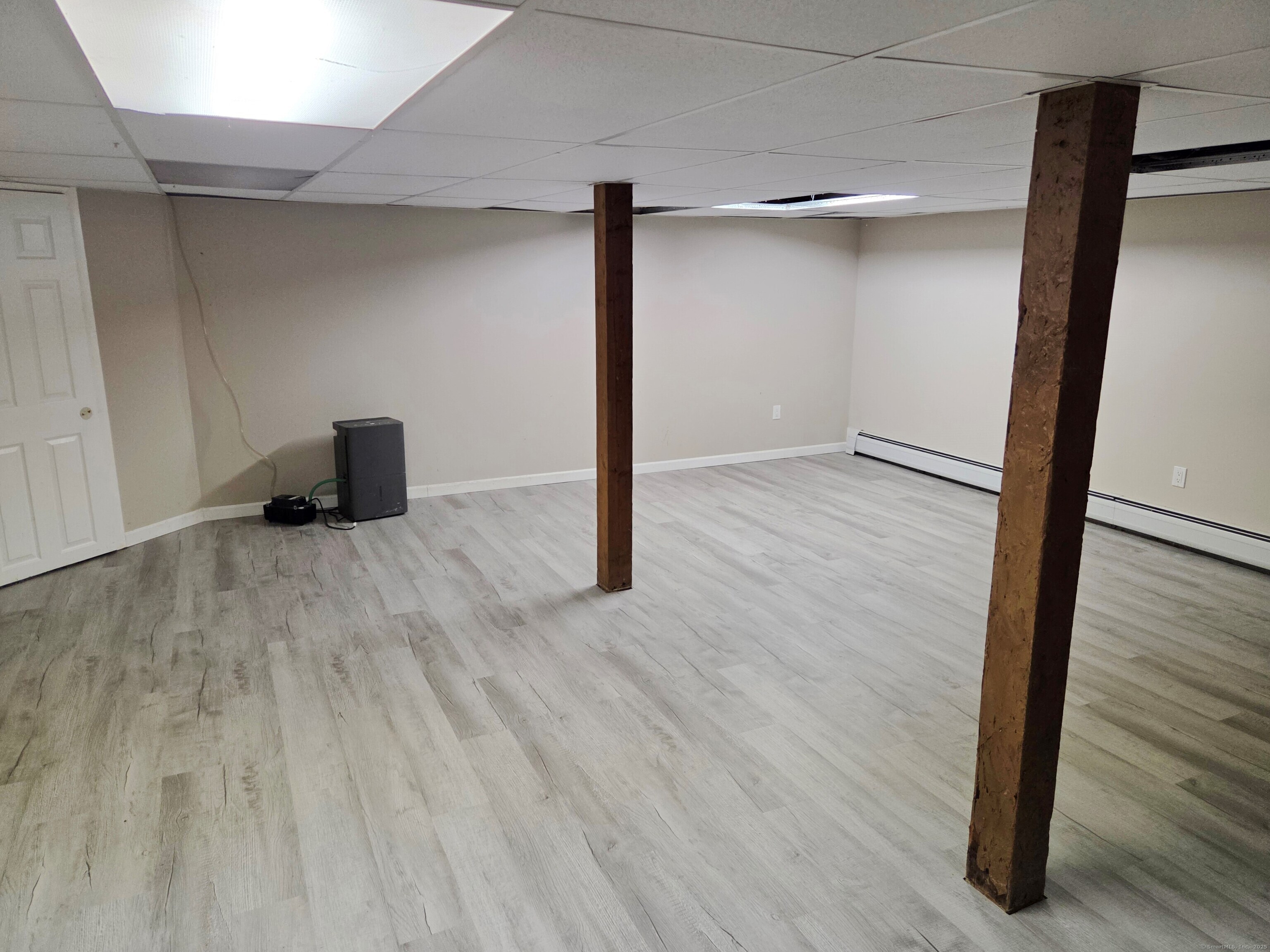 2 Andrea Avenue Wolcott, CT 06716 - Photo 12 of 16