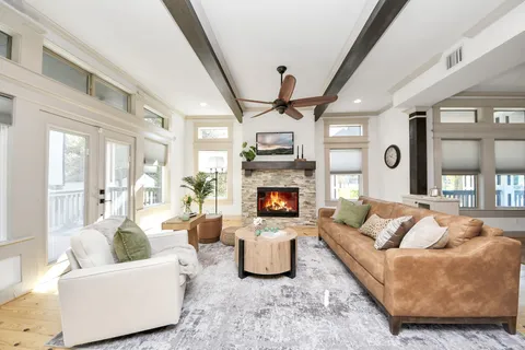 $975,000 | 1202 Archer Street, Houston, TX 77009