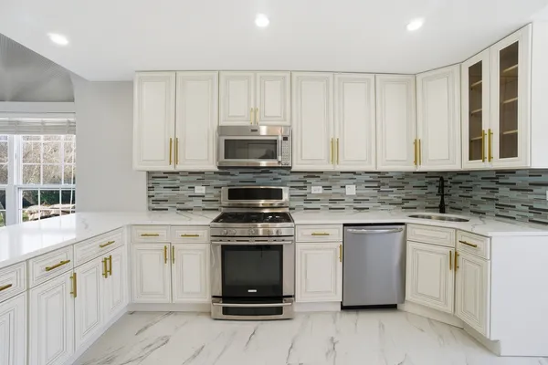 $514,500 | 6349 Braxton Court, Gurnee, IL 60031