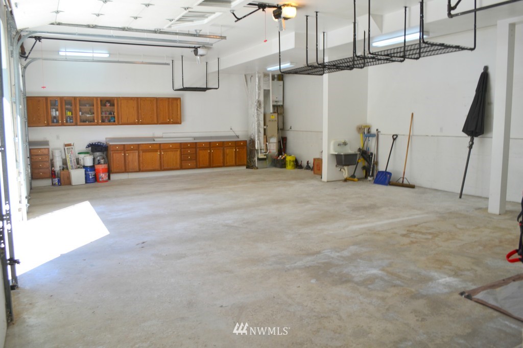 9828 232nd Street Southwest Edmonds, WA 98020 - Photo 22 of 25 Gallery Image 22