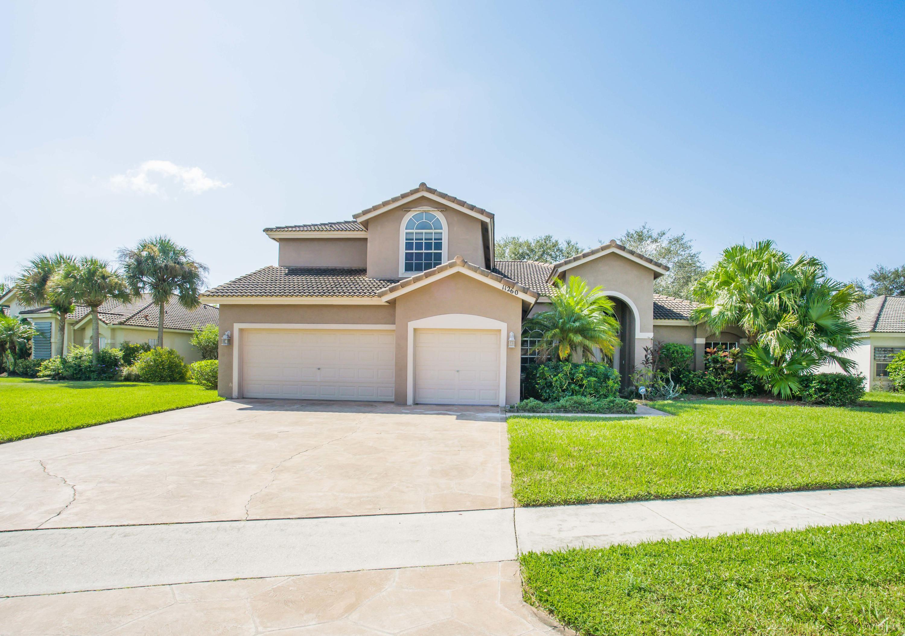 11260 Edgewater Circle Wellington, FL 33414 - Photo 1 of 43 01