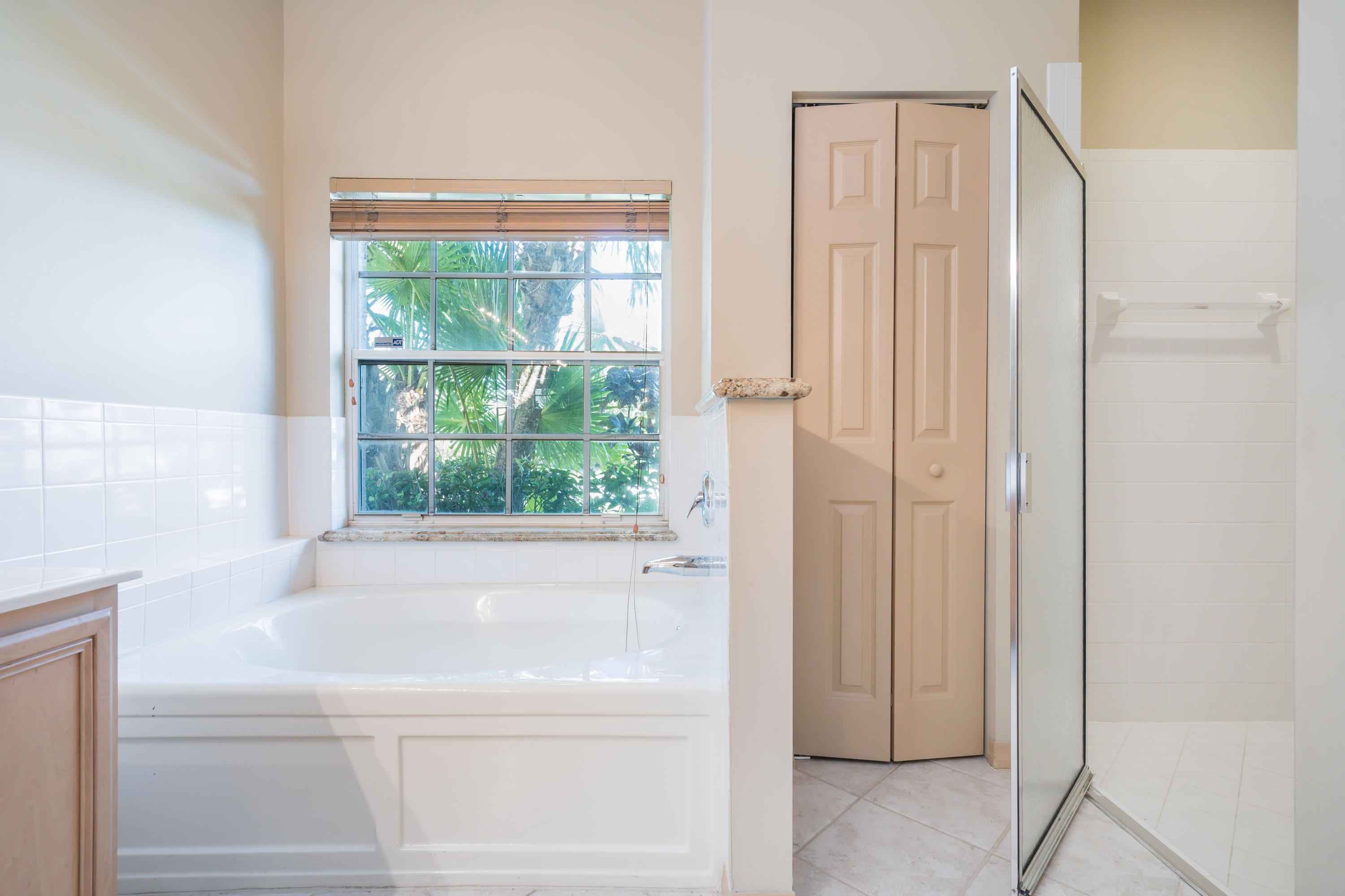 11260 Edgewater Circle Wellington, FL 33414 - Photo 13 of 43 013