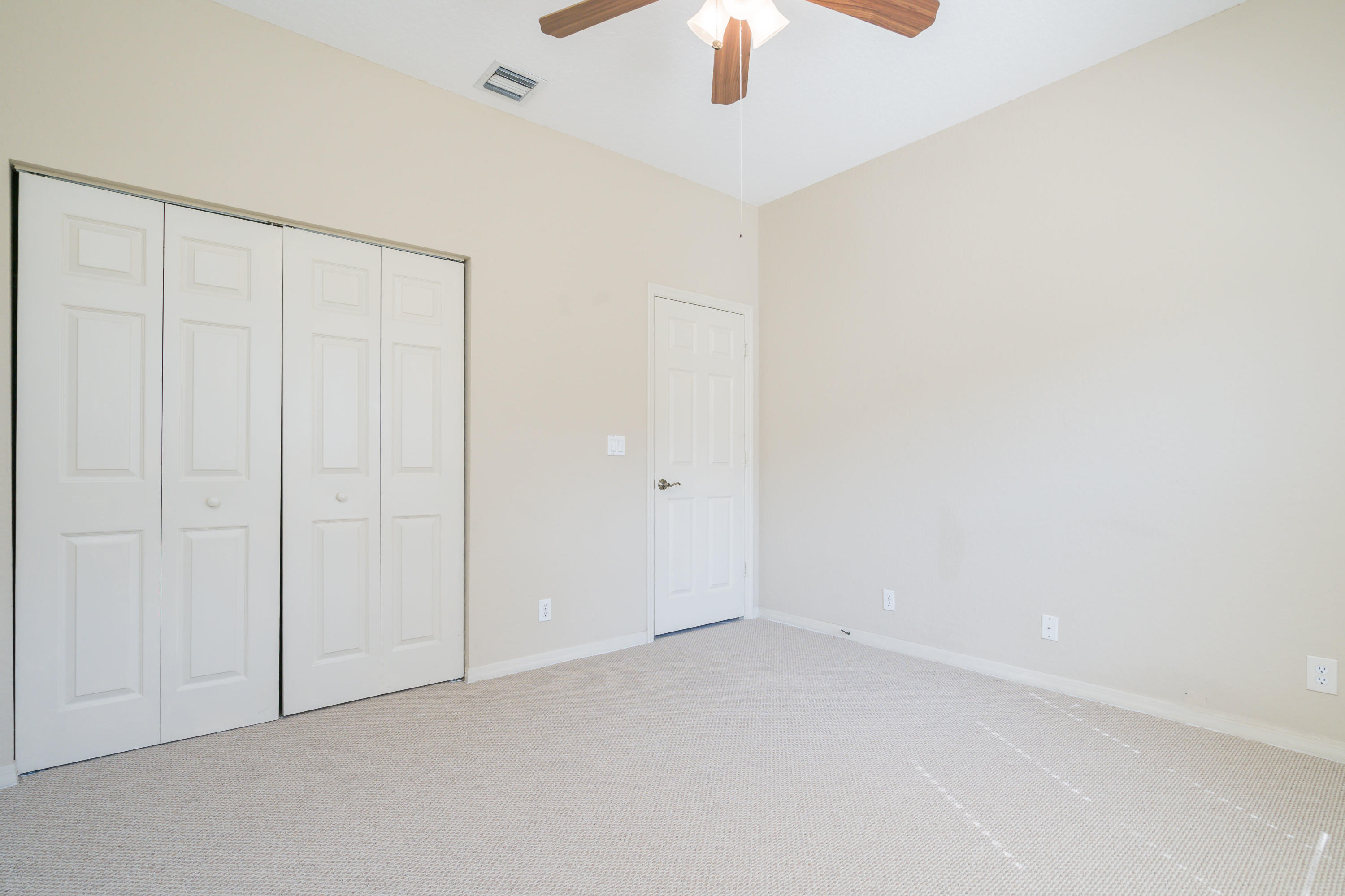11260 Edgewater Circle Wellington, FL 33414 - Photo 15 of 43 015