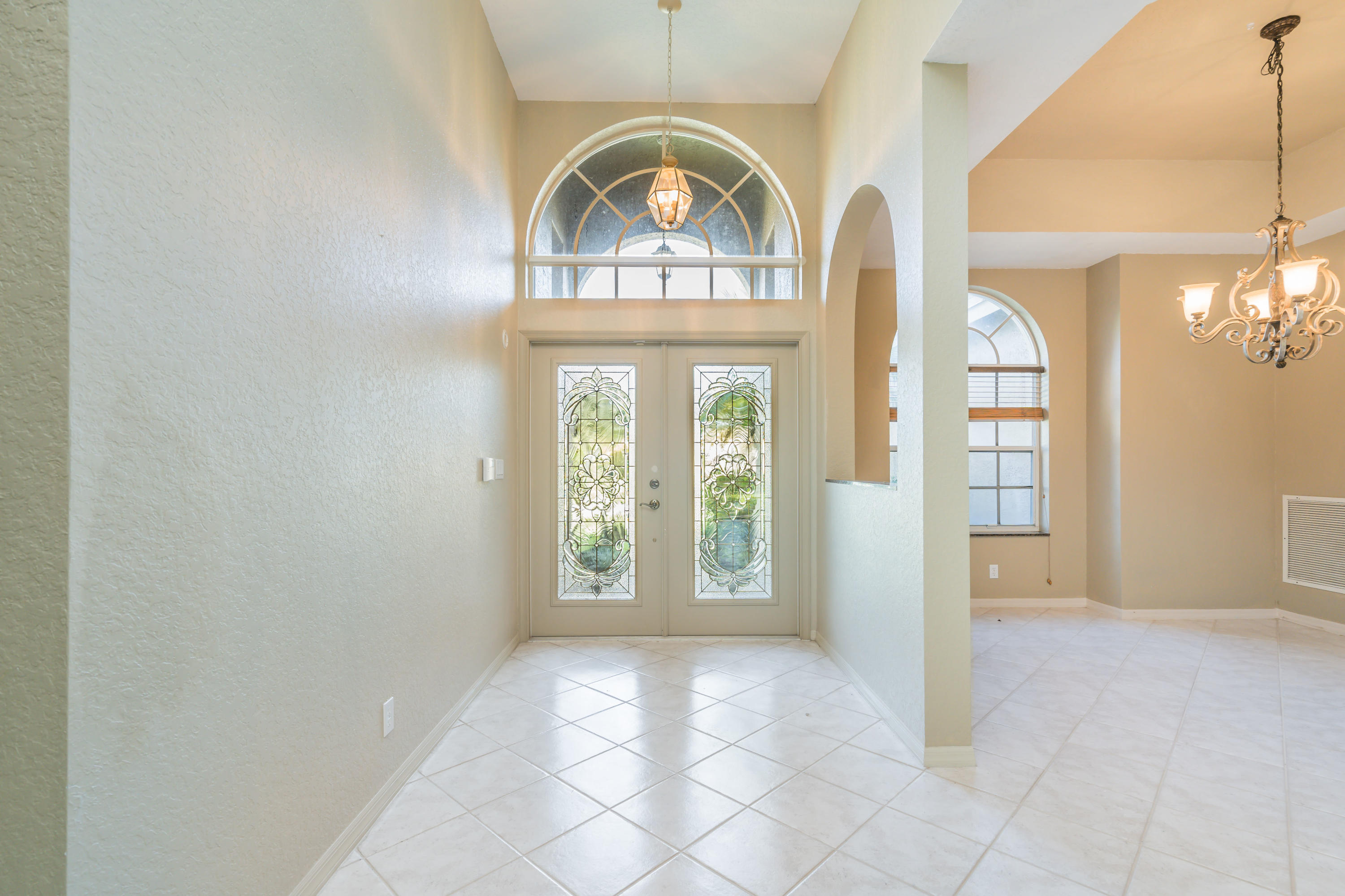 11260 Edgewater Circle Wellington, FL 33414 - Photo 32 of 43 032