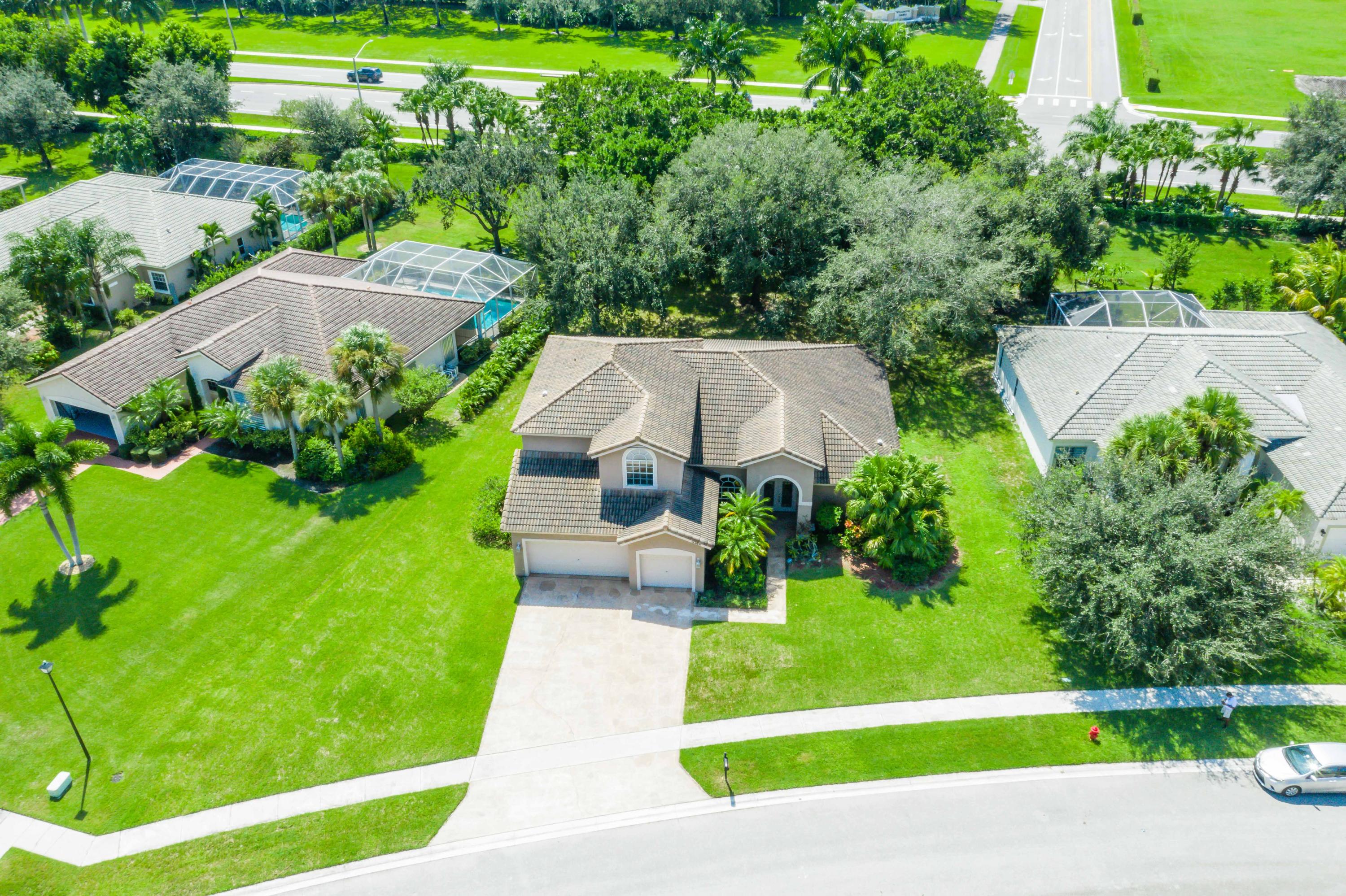11260 Edgewater Circle Wellington, FL 33414 - Photo 42 of 43 044