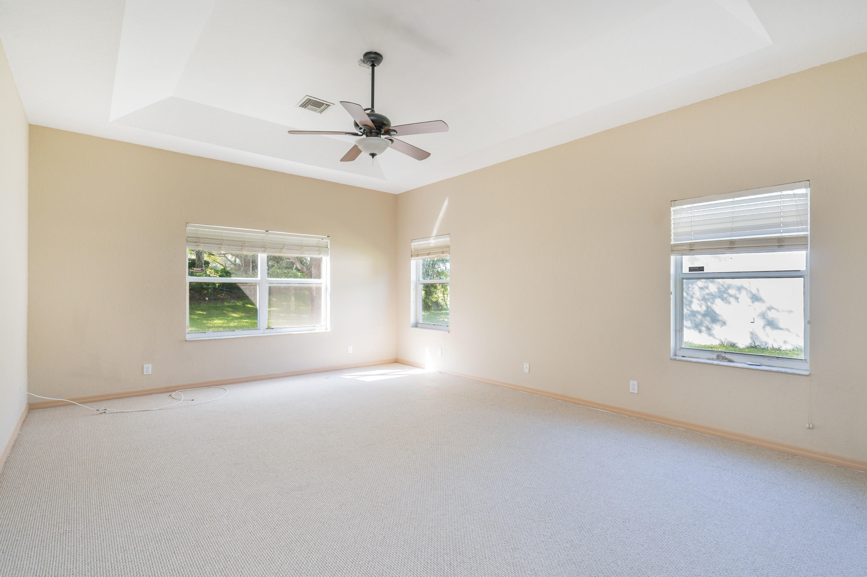 11260 Edgewater Circle Wellington, FL 33414 - Photo 9 of 43 09