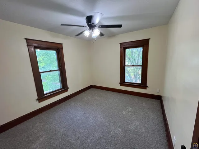 $144,000 | 500 South 4th Street, Burlington, KS 66839