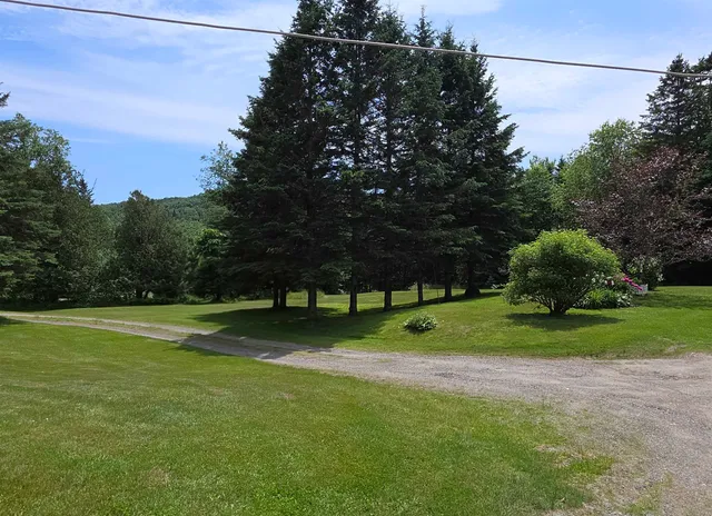 $130,000 | 23 East Colebrook Road, Colebrook, NH 03576