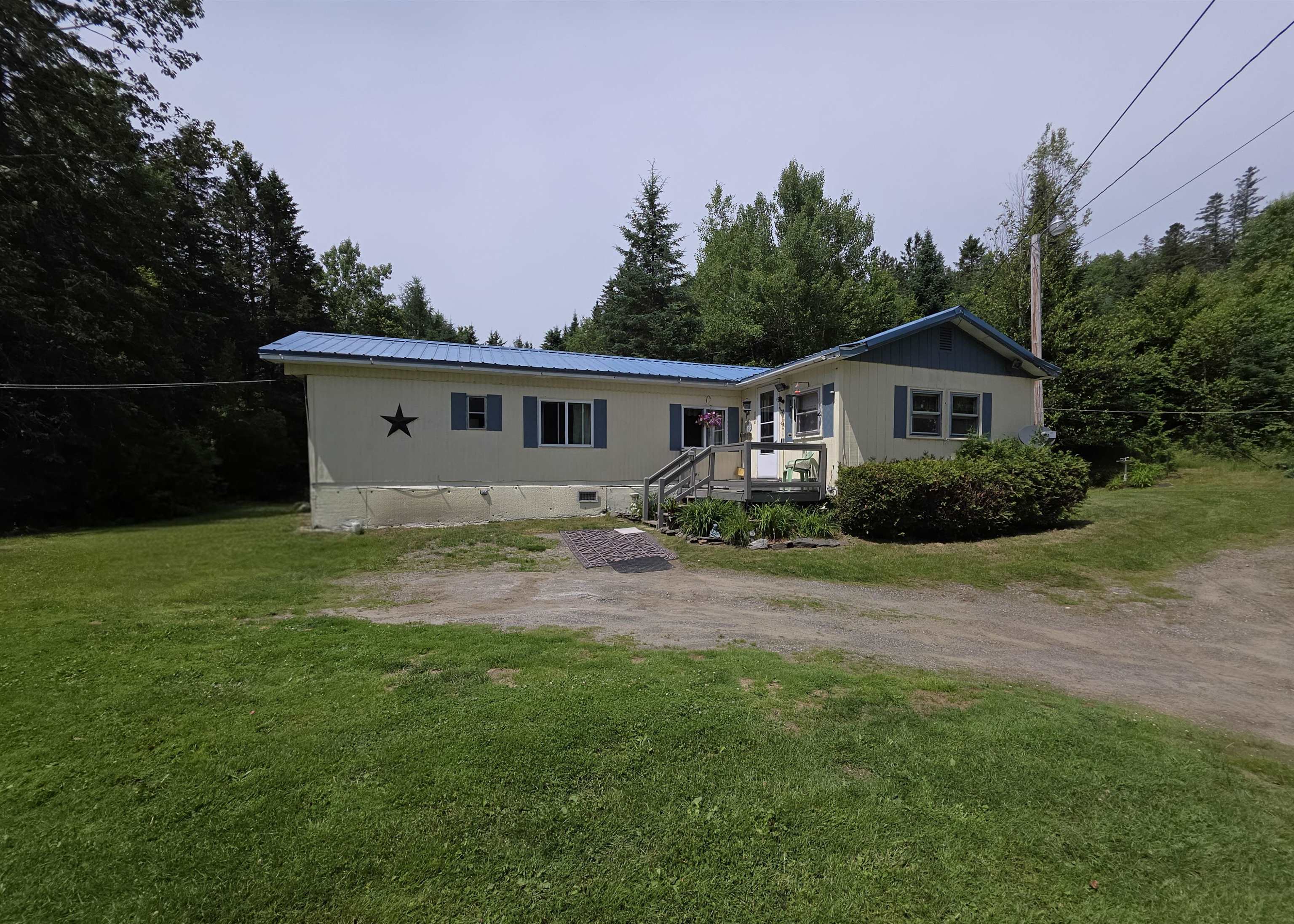 23 East Colebrook Road Colebrook, NH 03576 - Photo 34 of 36