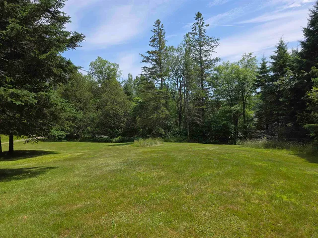 $130,000 | 23 East Colebrook Road, Colebrook, NH 03576