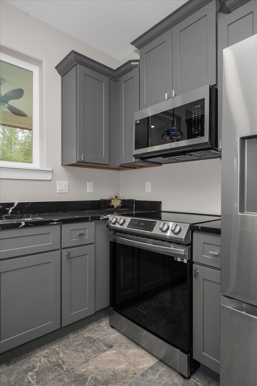 35315 South Bootstrap Lane Cheney, WA 99004 - Photo 8 of 27