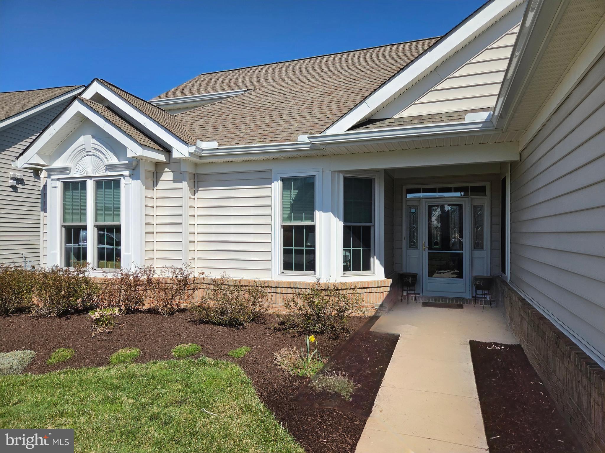 13872 Crabtree Way Gainesville, VA 20155 - Photo 2 of 33