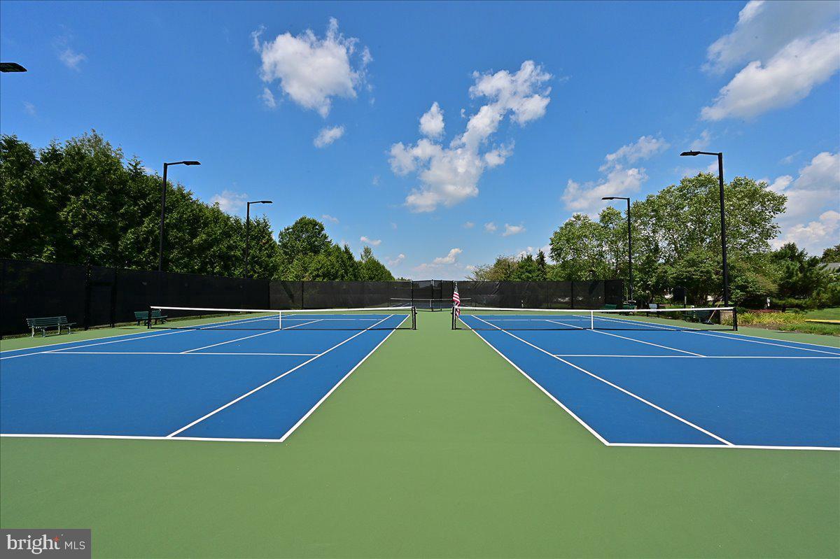 13872 Crabtree Way Gainesville, VA 20155 - Photo 32 of 33 Community tennis and pickleball courts