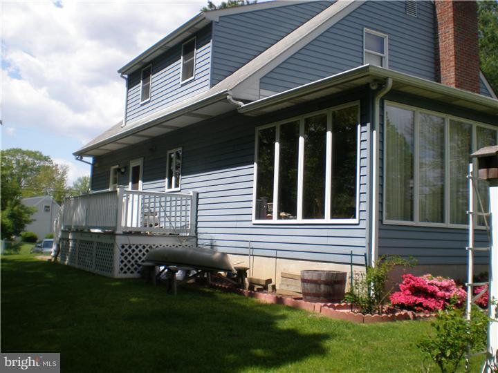 51 Kansas Road Pennsville, NJ 08070 - Photo 5 of 11 Exterior Back