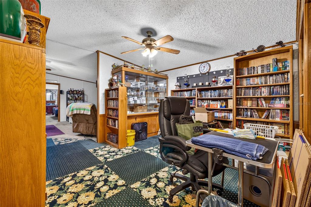 16435 Sweetwater Road Dade City, FL 33523 - Photo 8 of 66