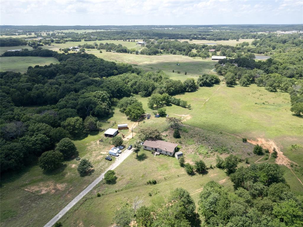 1510 Hawkins Road Whitesboro, TX 76273 - Photo 32 of 40