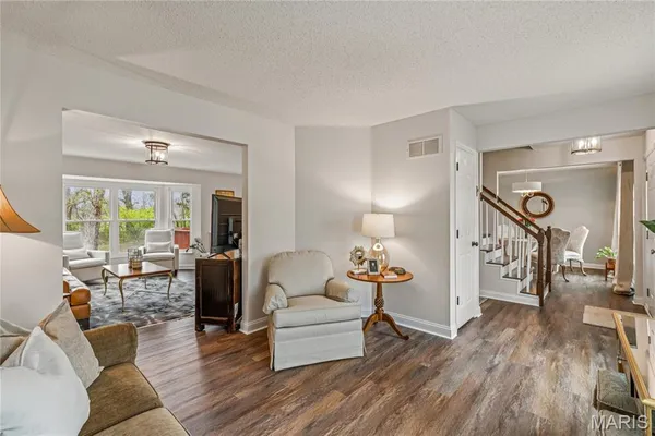 $425,000 | 1297 Old Stone Drive, O'Fallon, MO 63368