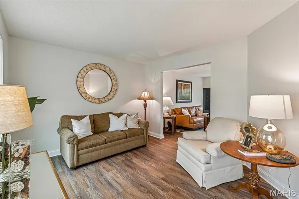 $425,000 | 1297 Old Stone Drive, O'Fallon, MO 63368