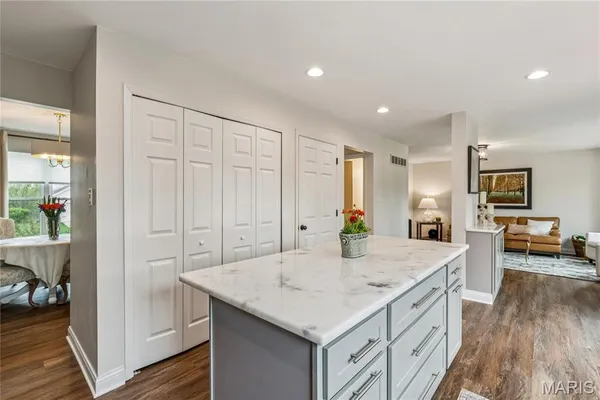 $425,000 | 1297 Old Stone Drive, O'Fallon, MO 63368