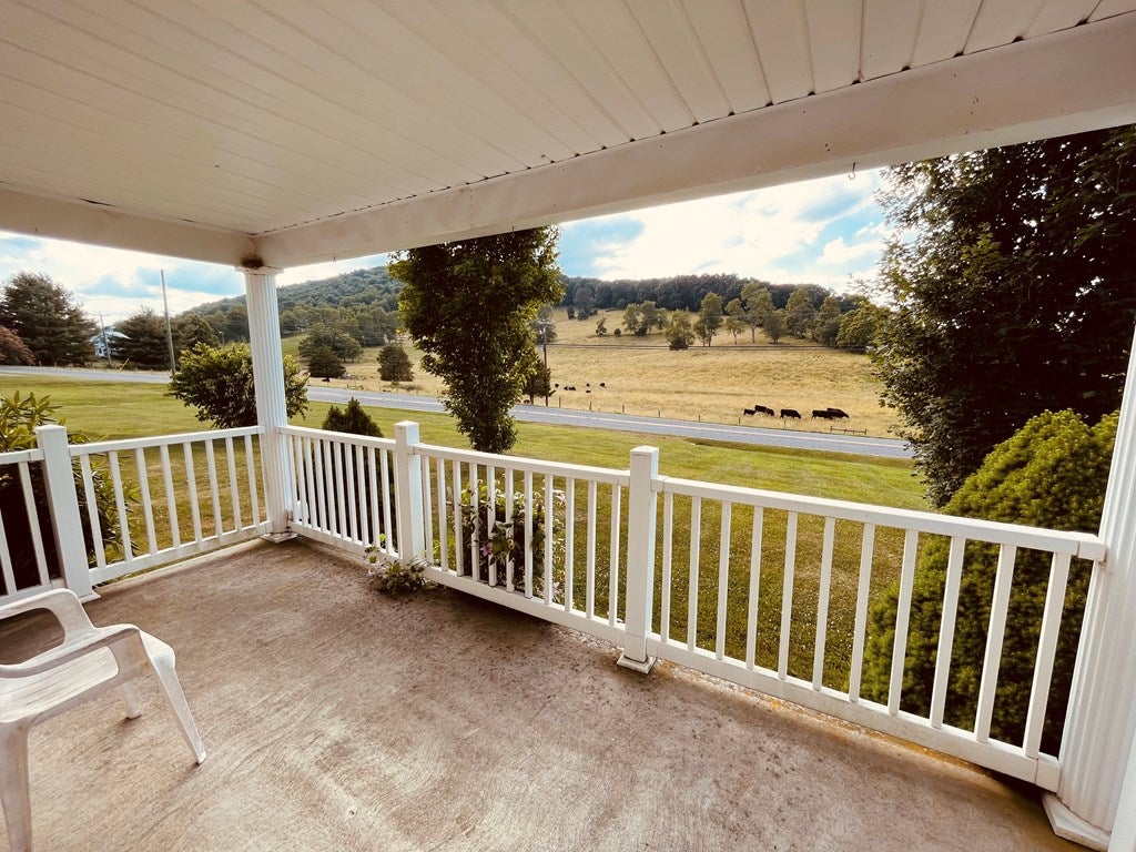 2158 Cedar Springs Road Rural Retreat, VA 24368 - Photo 4 of 55 Gallery Image 4
