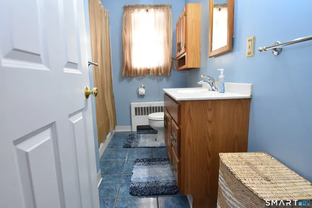 $299,900 | 61 Sunnyview Drive, Vernon Rockville, CT 06066