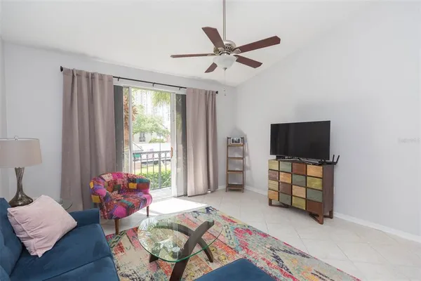 $3,200 | 821 Normandy Trace Road, Tampa, FL 33602