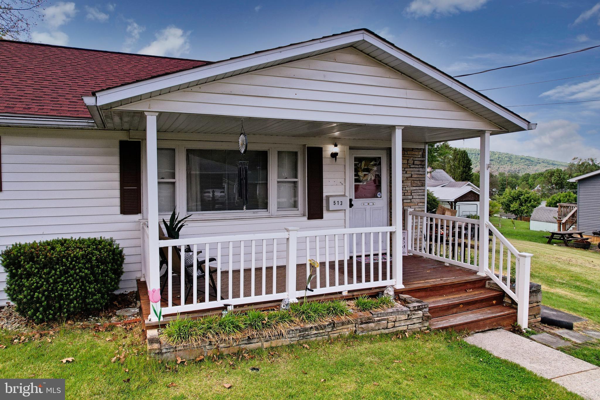 513 Second Street Romney, WV 26757 - Photo 3 of 43