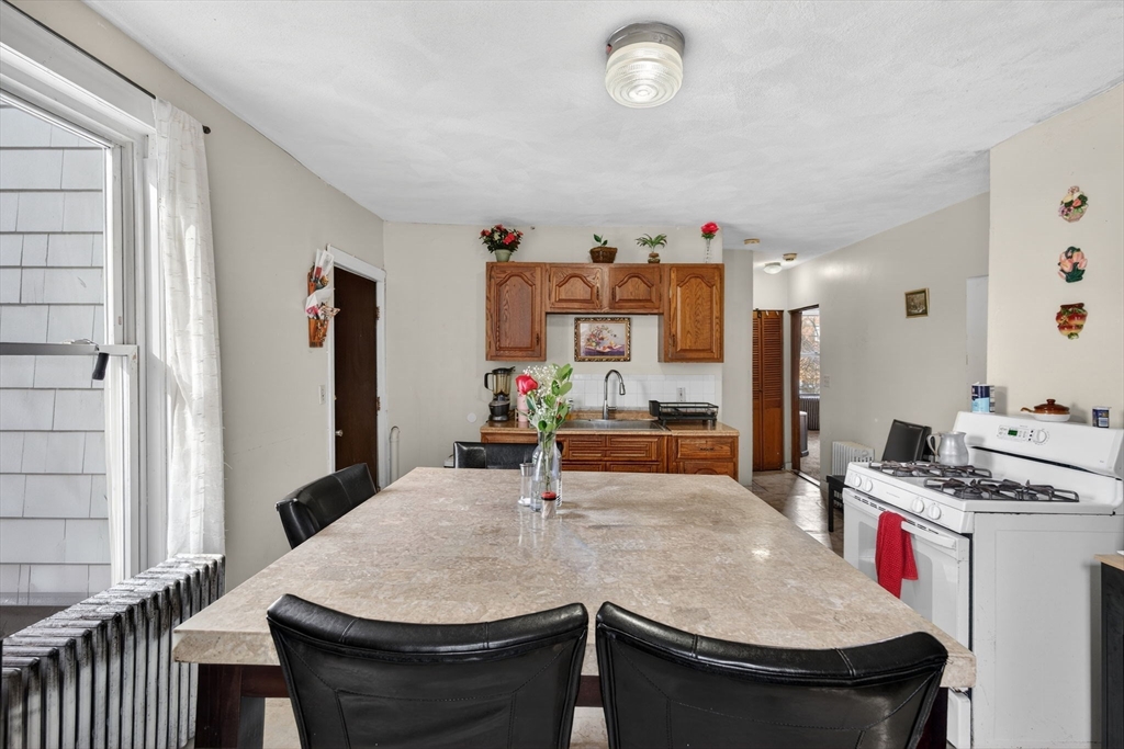 102 Rockaway Street Lynn, MA 01902 - Photo 23 of 42