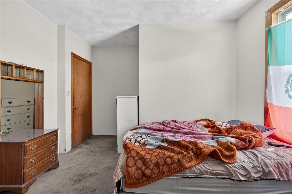 102 Rockaway Street Lynn, MA 01902 - Photo 26 of 42