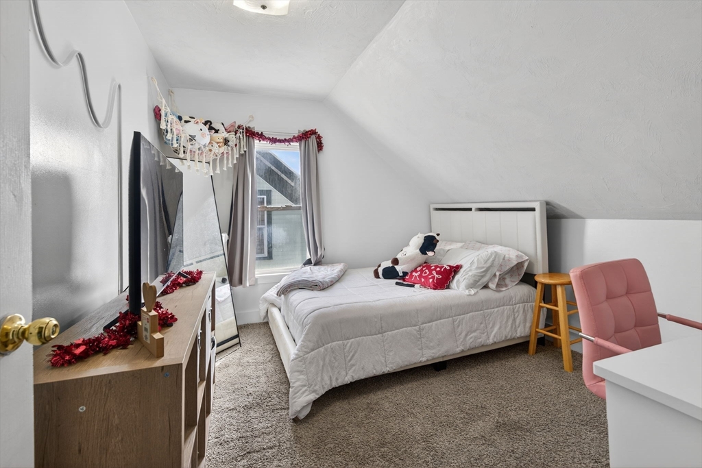 102 Rockaway Street Lynn, MA 01902 - Photo 32 of 42