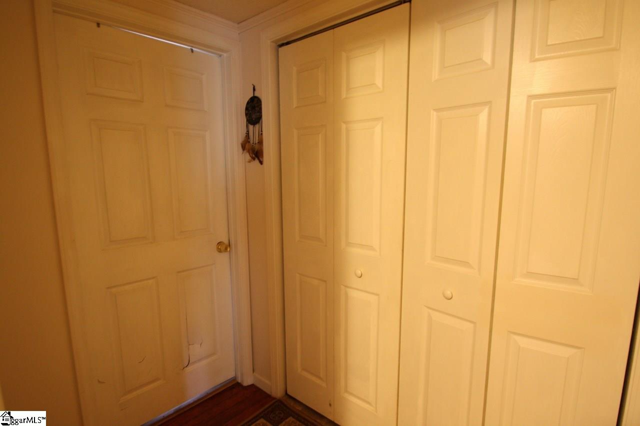 406 New Circle Road Travelers Rest, SC 29690 - Photo 10 of 19 Gallery Image 10