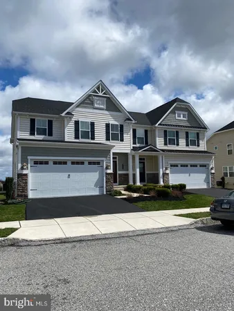 $3,800 | 206 Crossing Way, Collegeville, PA 19426