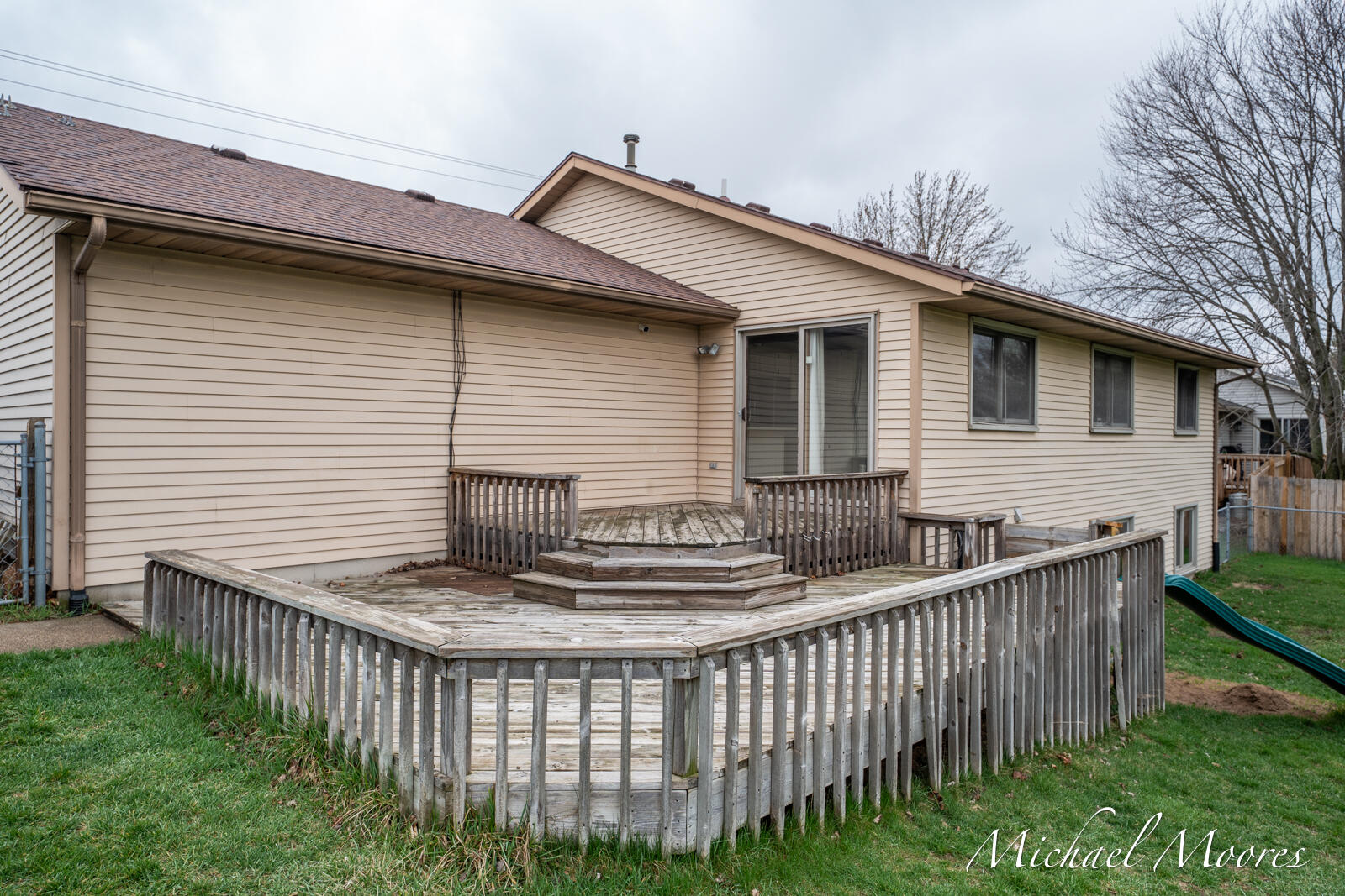 7130 28th Avenue Jenison, MI 49428 - Photo 4 of 32 7130 28th Ave-29