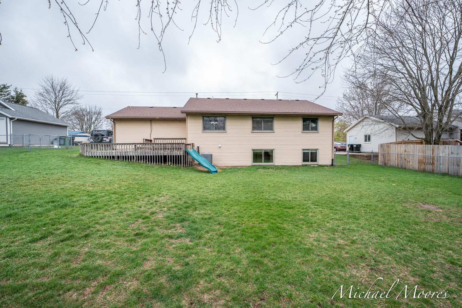 7130 28th Avenue Jenison, MI 49428 - Photo 8 of 32 7130 28th Ave-27