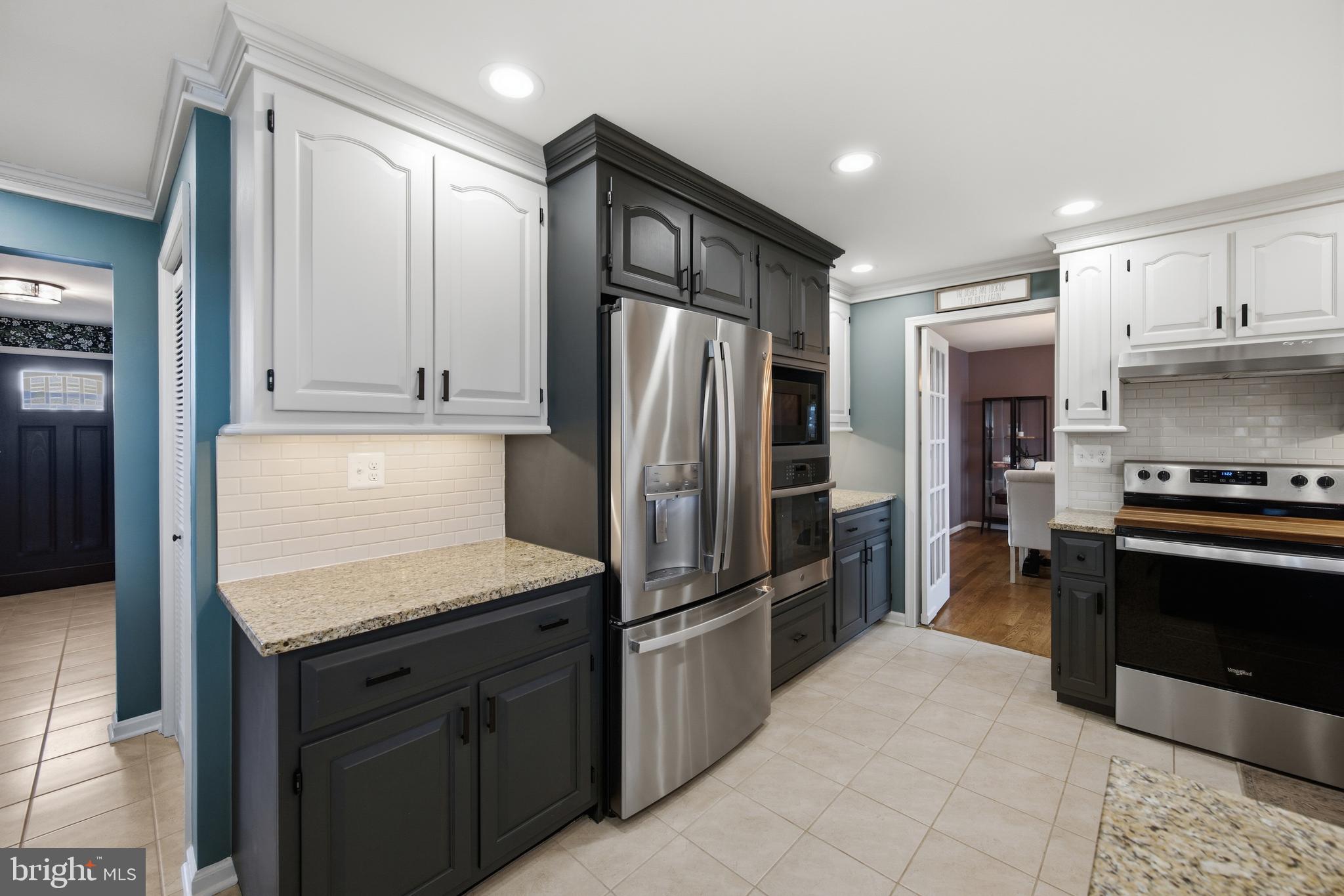 8450 Palmer Road Middletown, MD 21769 - Photo 36 of 94 Gourmet Farmhouse Kitchen