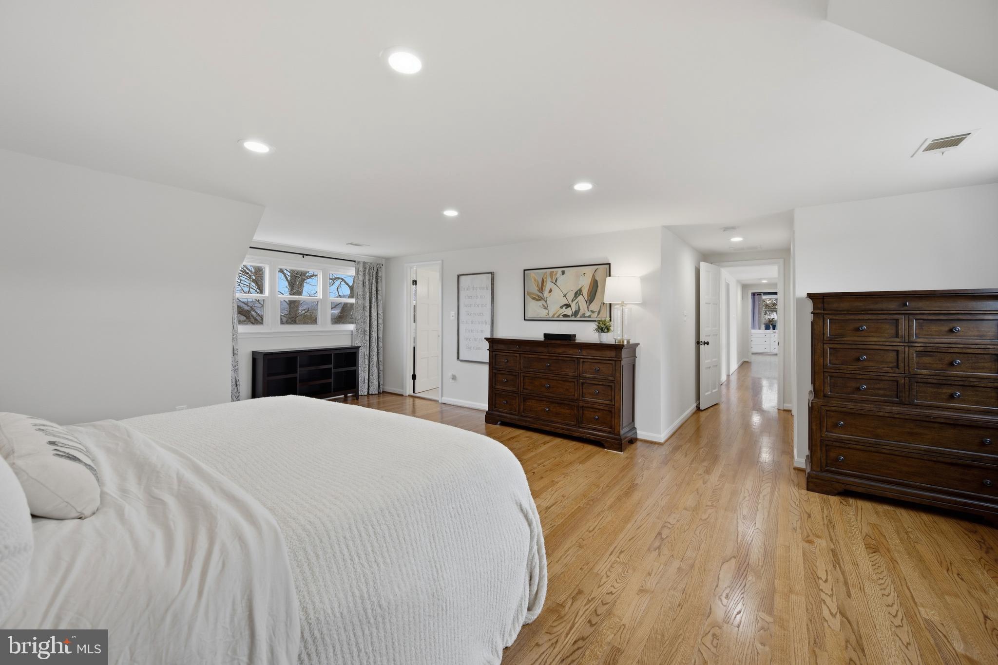 8450 Palmer Road Middletown, MD 21769 - Photo 56 of 94 Primary Bedroom Suite