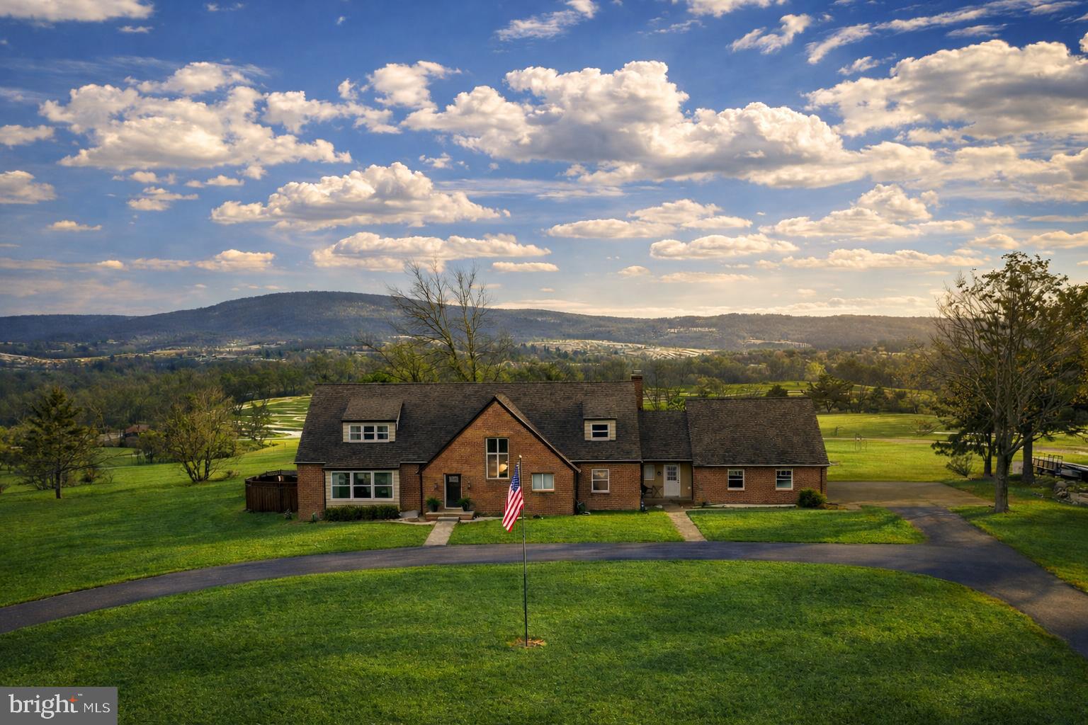 8450 Palmer Road Middletown, MD 21769 - Photo 6 of 94 Luxury Resort-Style Estate