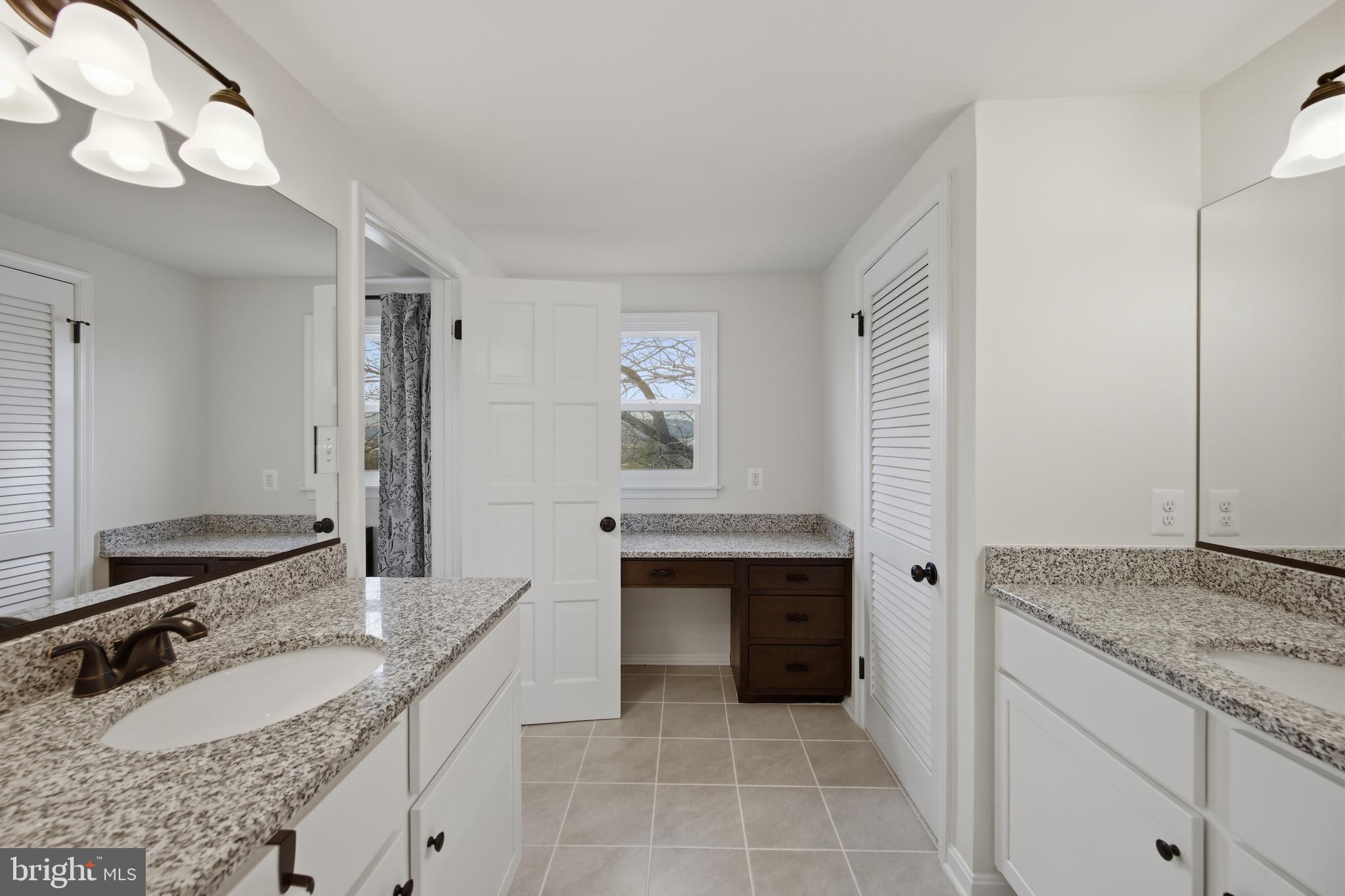 8450 Palmer Road Middletown, MD 21769 - Photo 62 of 94 Primary Bathroom Suite