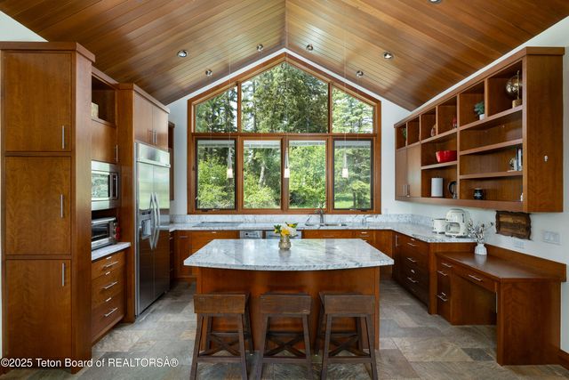 $6,500,000 | 450 East Phelps Canyon Road, Jackson, WY 83001