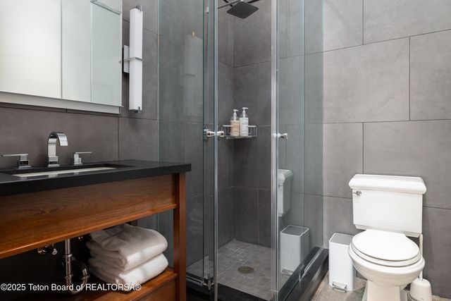 $6,500,000 | 450 East Phelps Canyon Road, Jackson, WY 83001