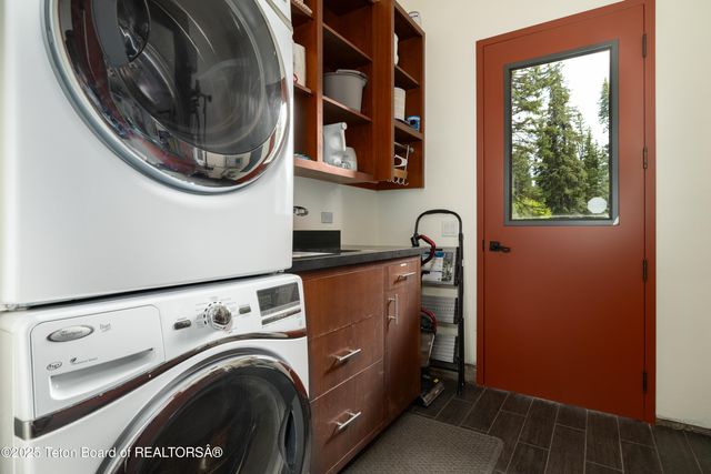 $6,500,000 | 450 East Phelps Canyon Road, Jackson, WY 83001