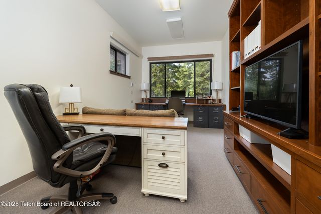 $6,500,000 | 450 East Phelps Canyon Road, Jackson, WY 83001