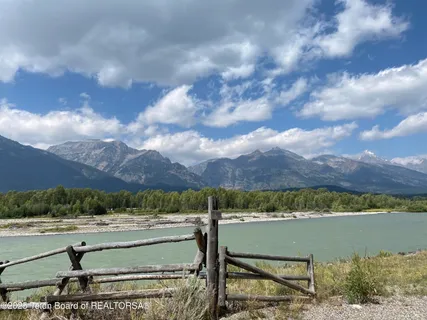 $6,500,000 | 450 East Phelps Canyon Road, Jackson, WY 83001