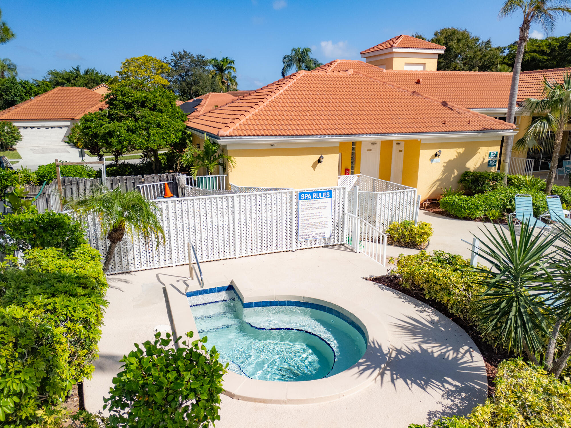 5167 Elpine Way Riviera Beach, FL 33418 - Photo 46 of 49 DJI_20241104131151_0004_D_RWS