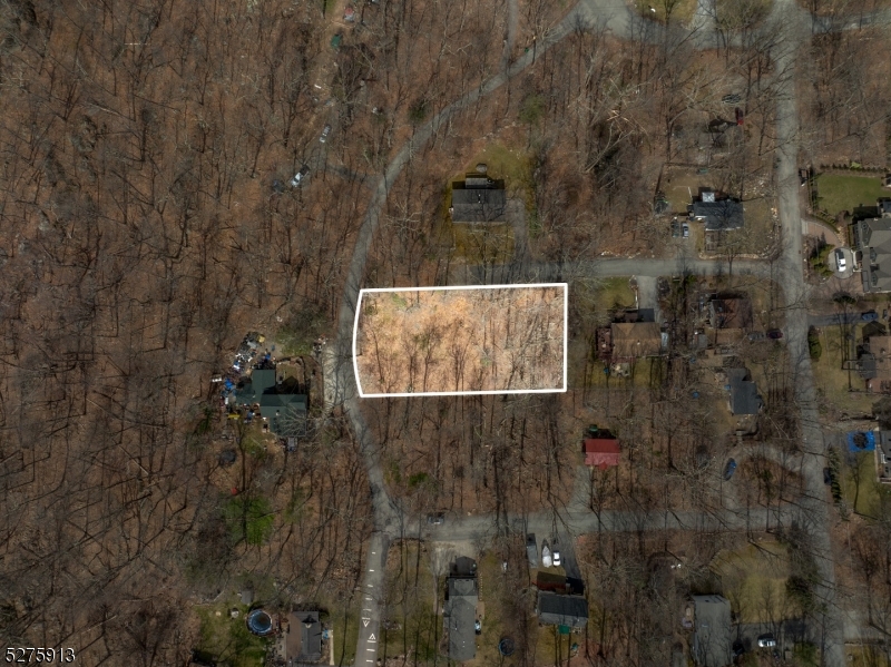 222 Acabonack Road Vernon, NJ 07422 - Photo 13 of 21 a view of a bathroom