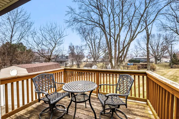 $649,500 | 1413 Weyers Court, Schaumburg, IL 60193
