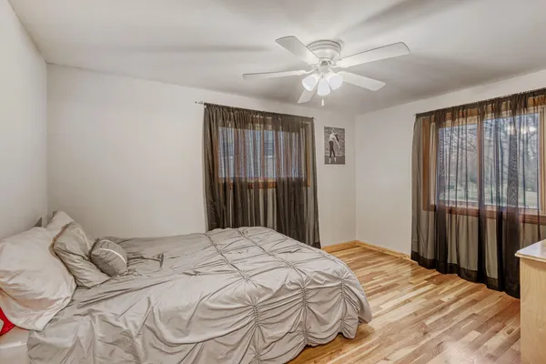 $649,500 | 1413 Weyers Court, Schaumburg, IL 60193