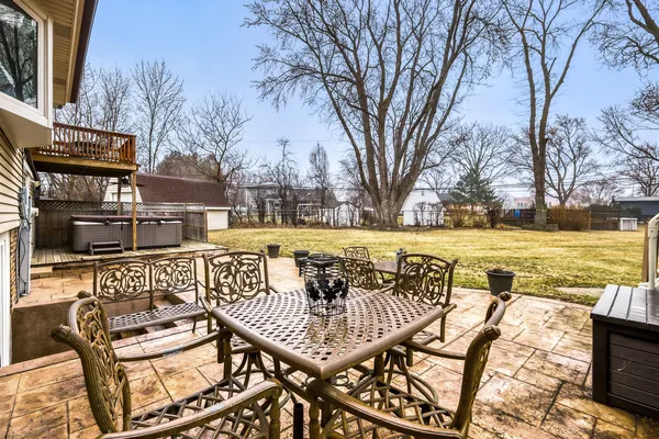 $649,500 | 1413 Weyers Court, Schaumburg, IL 60193