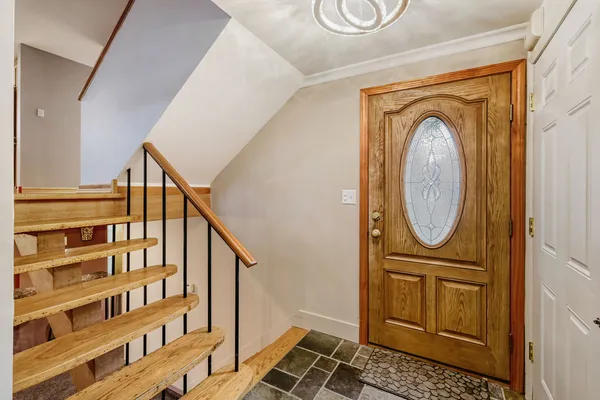 $649,500 | 1413 Weyers Court, Schaumburg, IL 60193