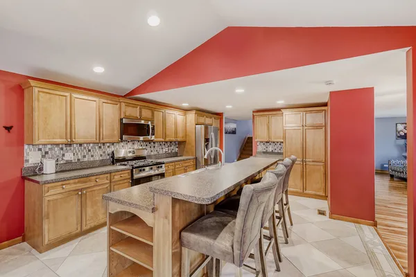 $649,500 | 1413 Weyers Court, Schaumburg, IL 60193